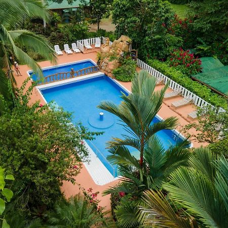 Ara Ambigua Lodge Sarapiquí Exterior foto