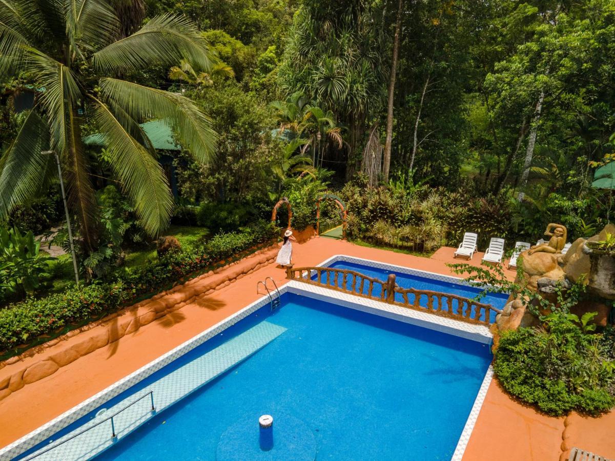 Ara Ambigua Lodge Sarapiquí Exterior foto