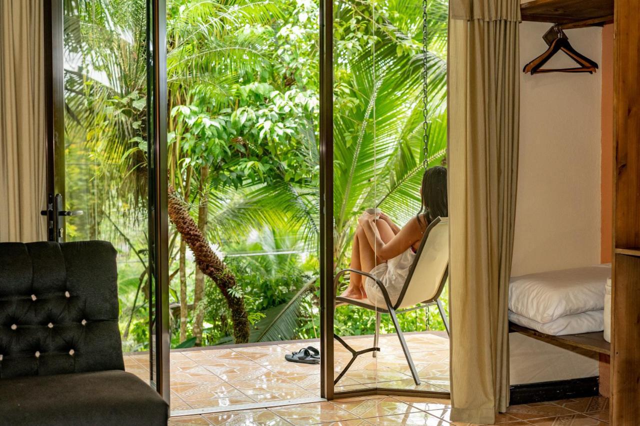 Ara Ambigua Lodge Sarapiquí Exterior foto