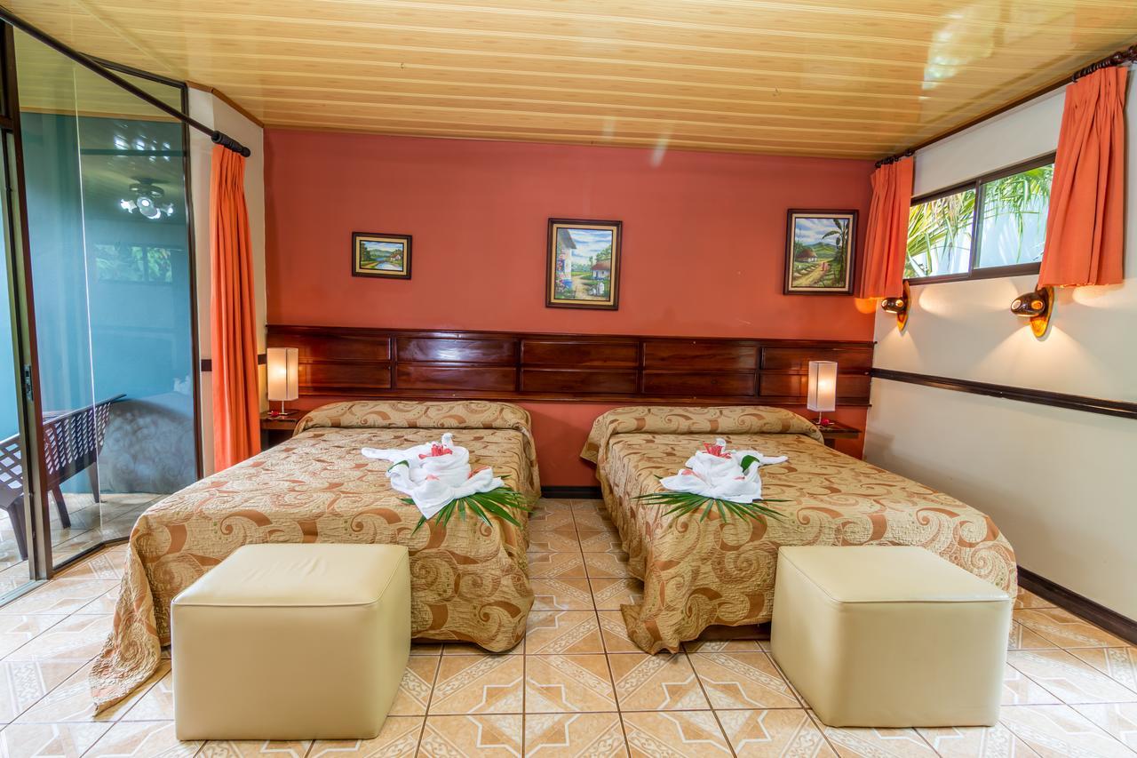 Ara Ambigua Lodge Sarapiquí Exterior foto